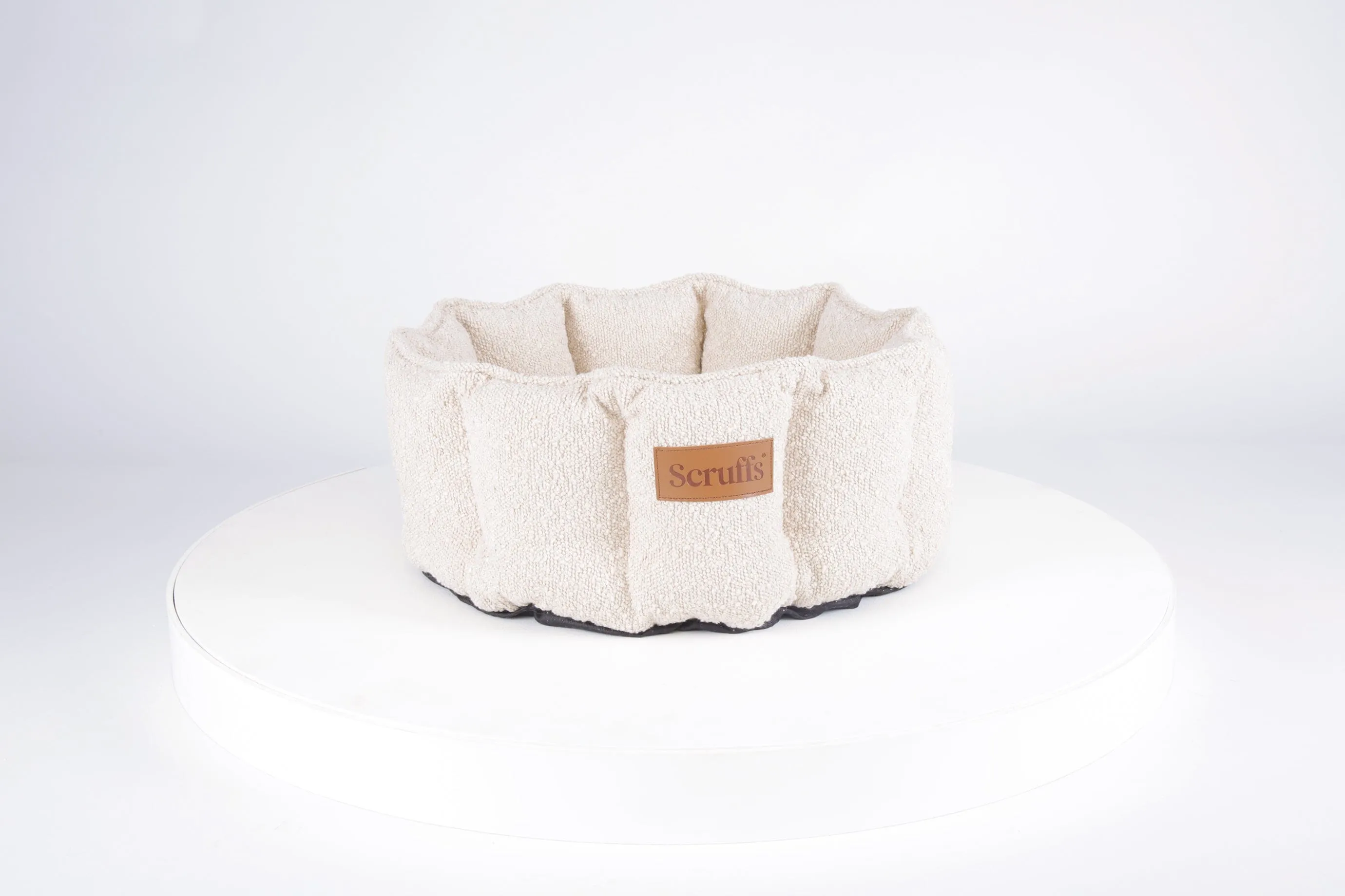 Boucle Cat Bed - Ivory