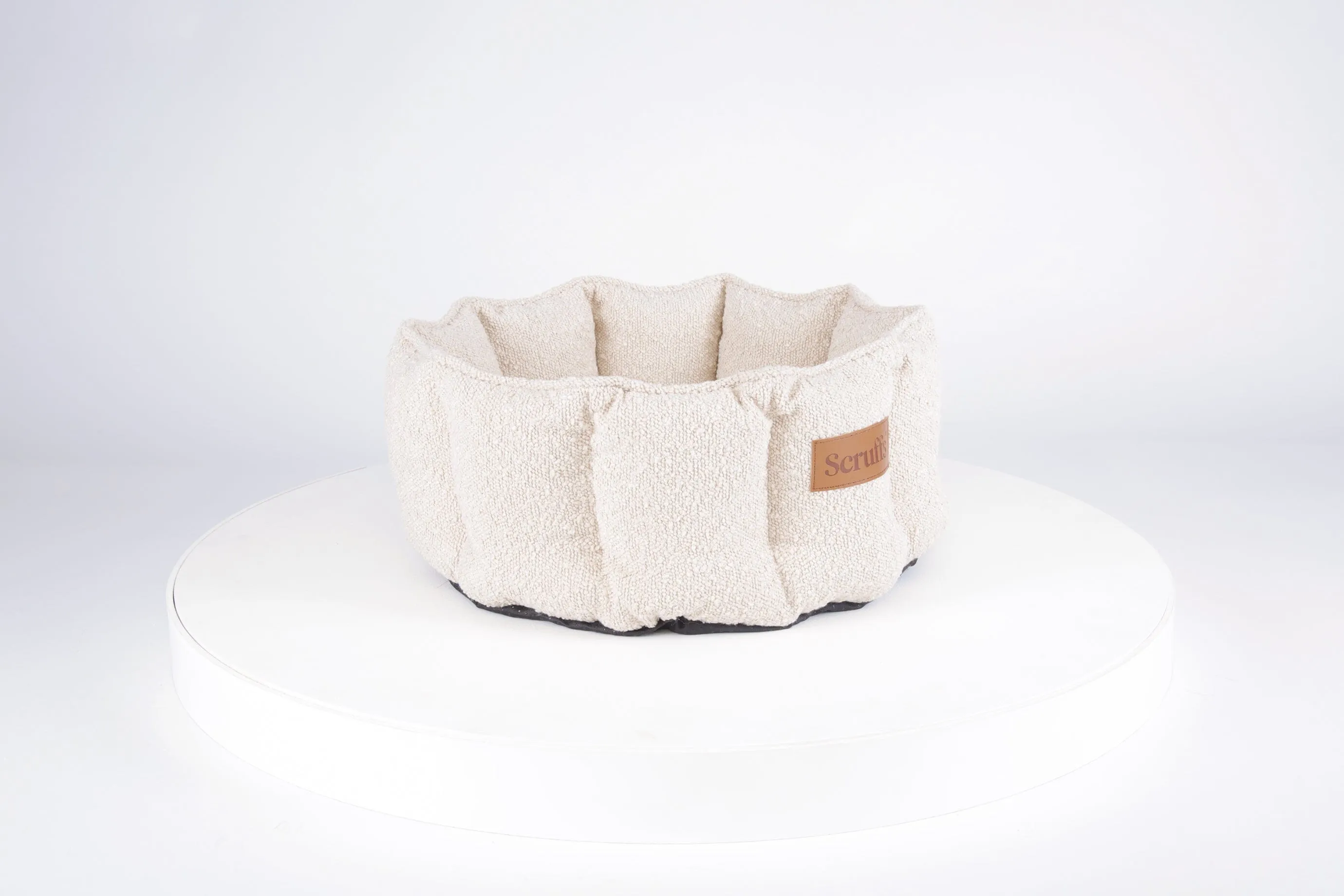 Boucle Cat Bed - Ivory