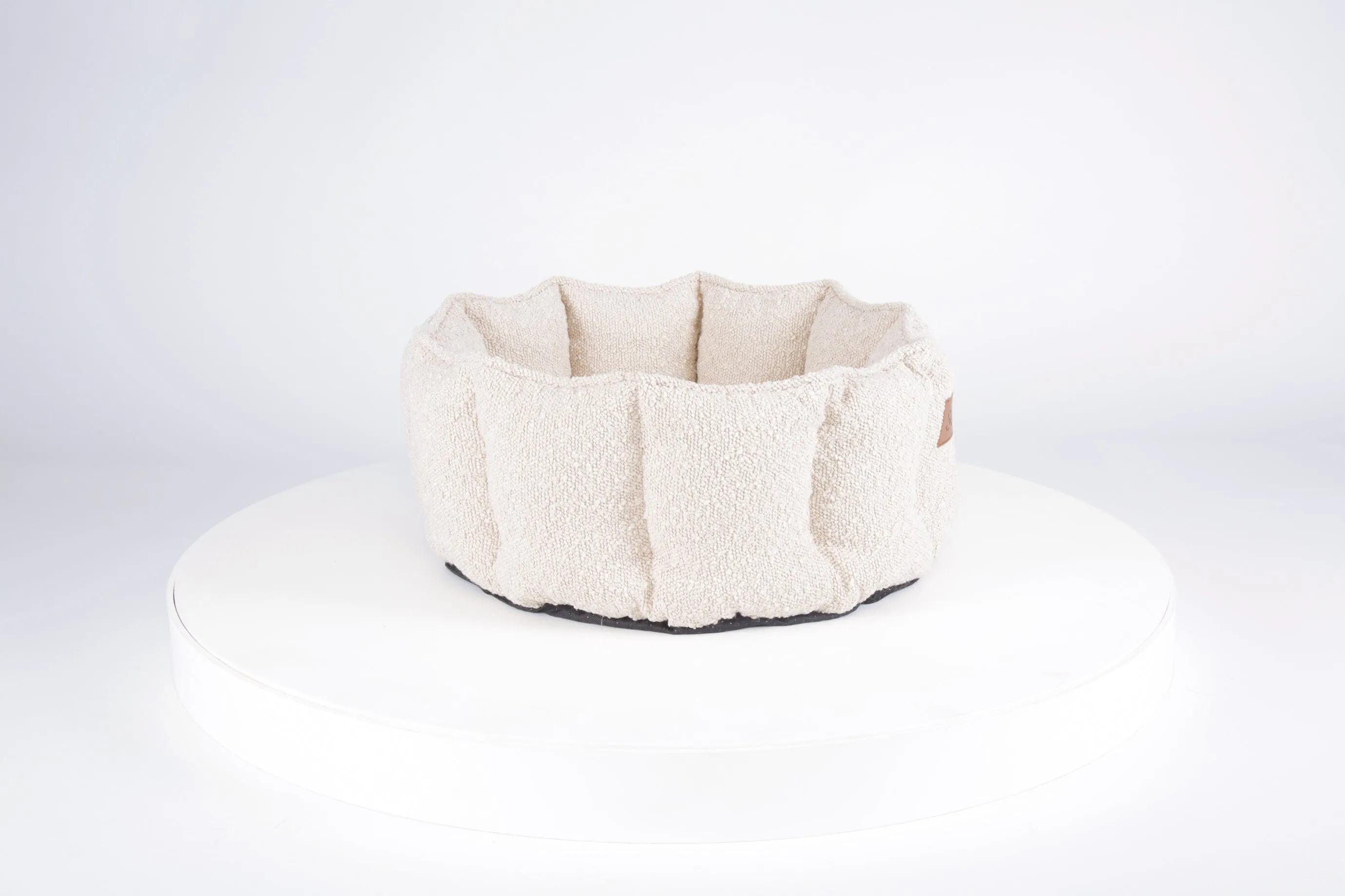 Boucle Cat Bed - Ivory