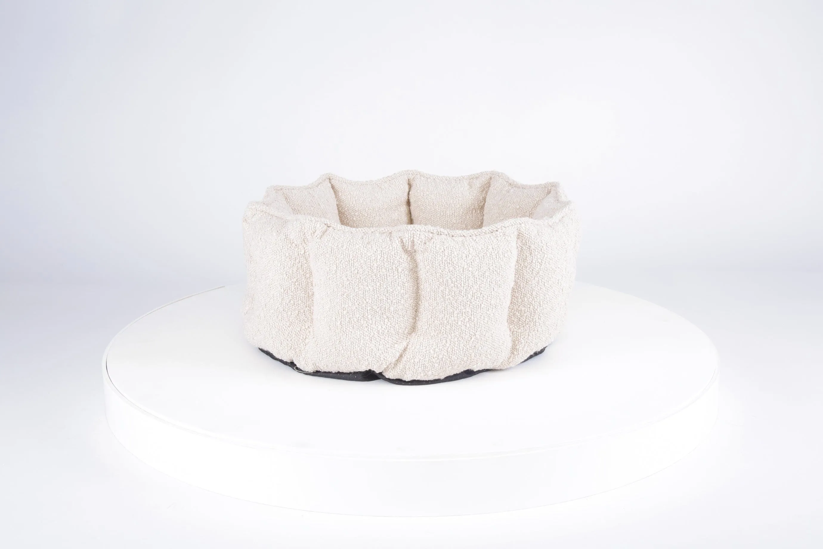 Boucle Cat Bed - Ivory