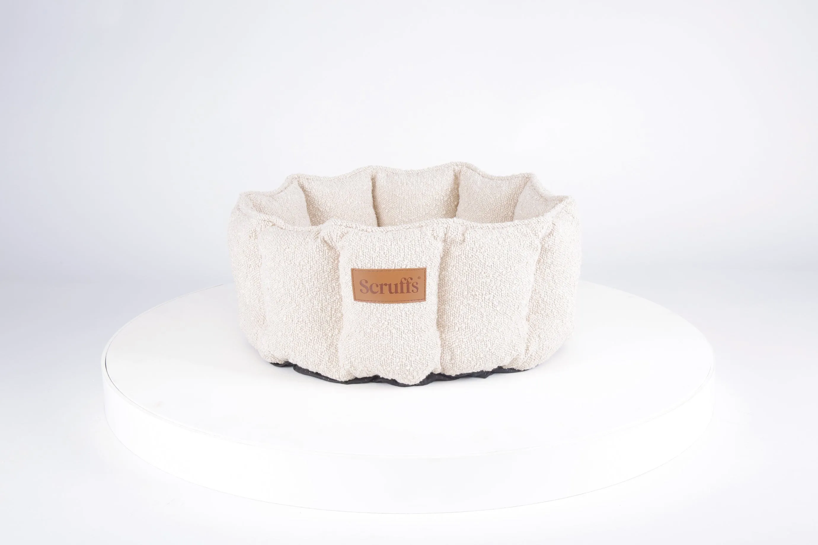 Boucle Cat Bed - Ivory