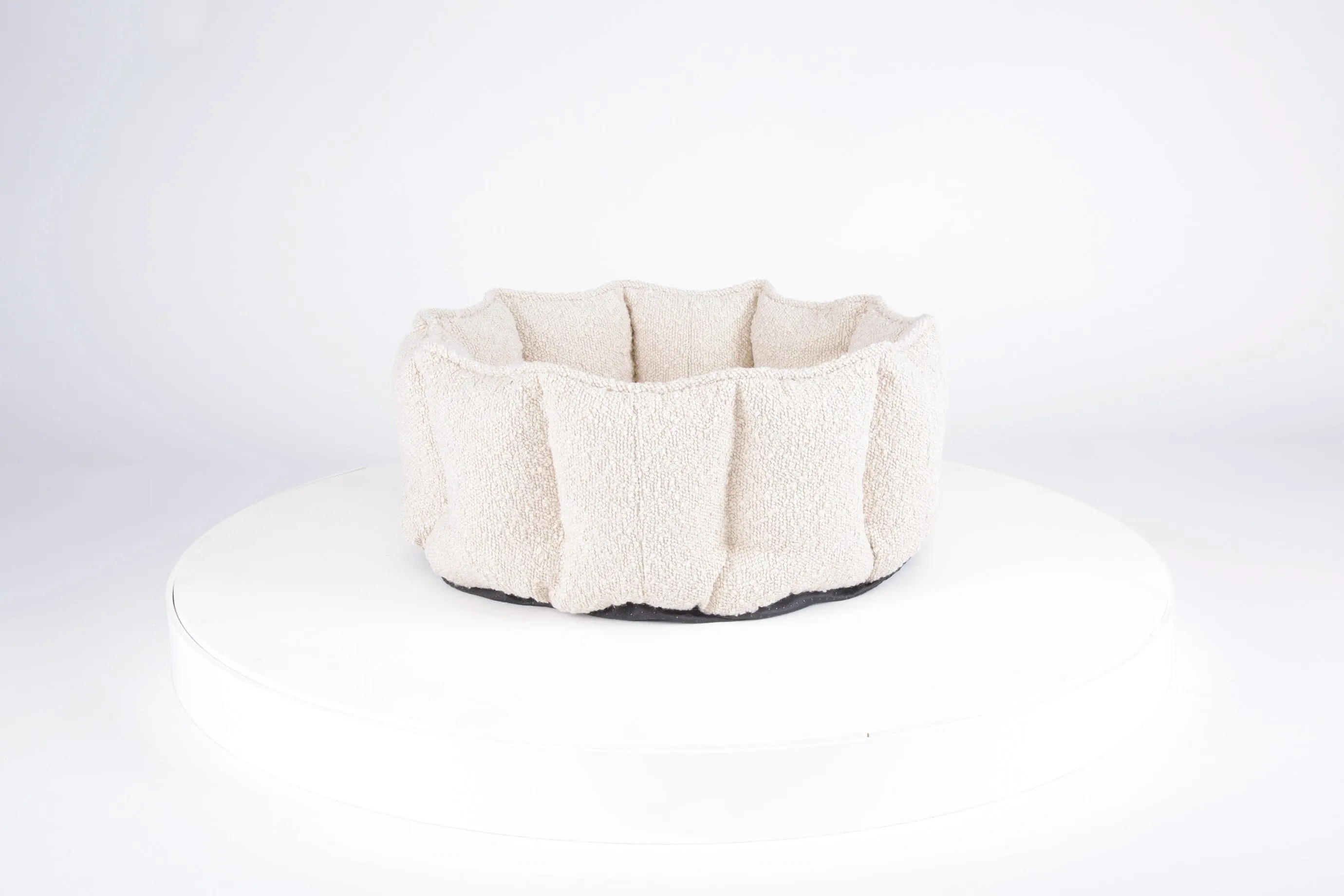 Boucle Cat Bed - Ivory