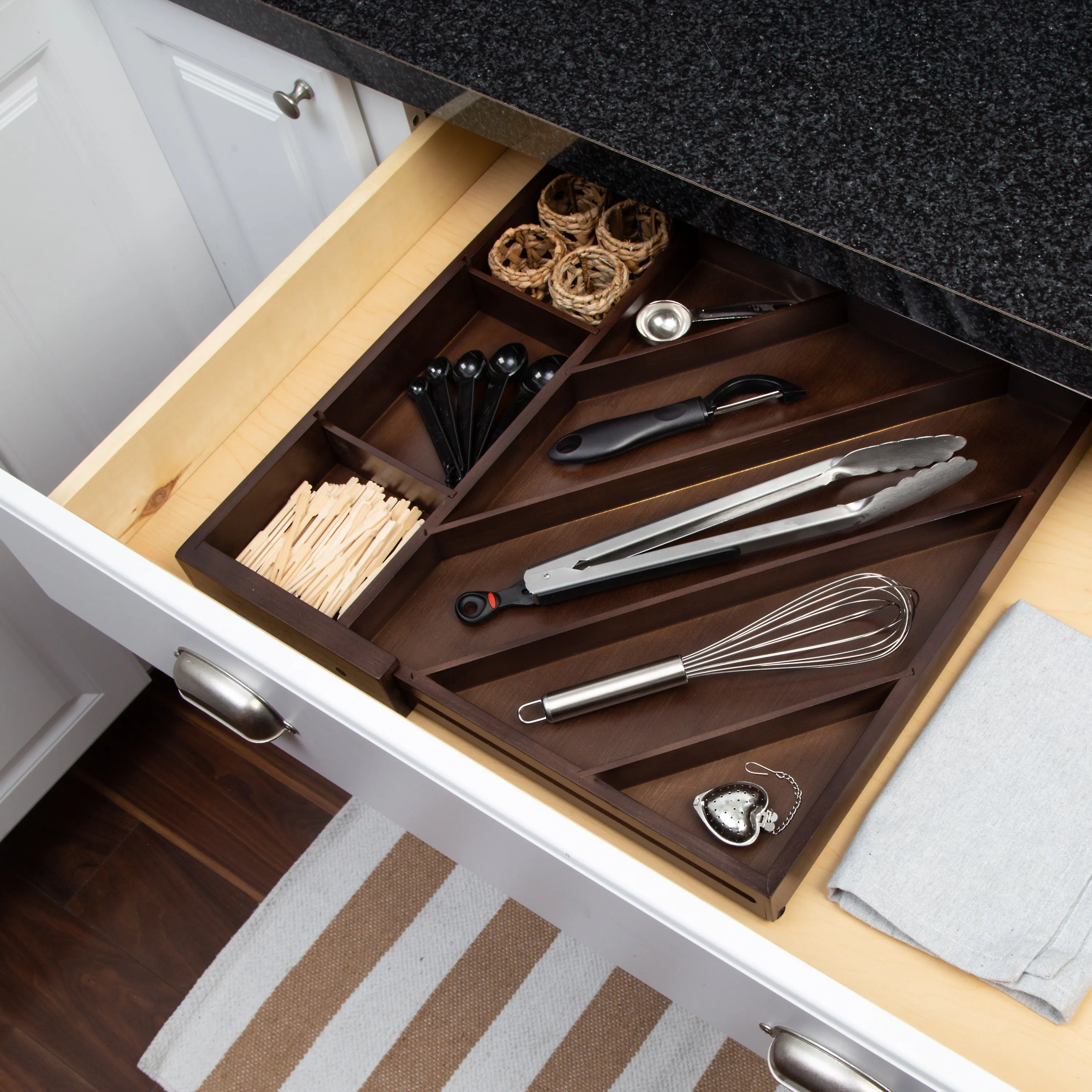 Expandable Bamboo Drawer Organizer