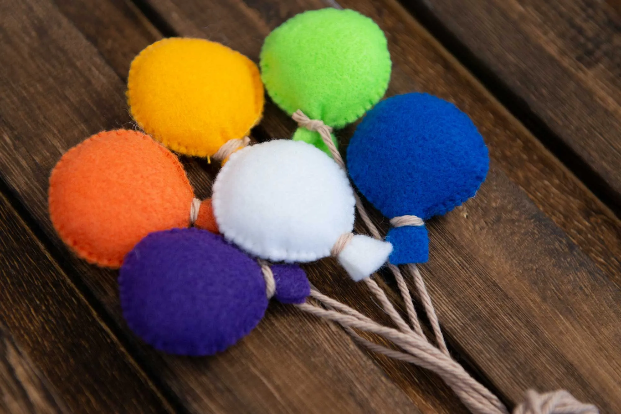 Felt Balloon - Pack of 6