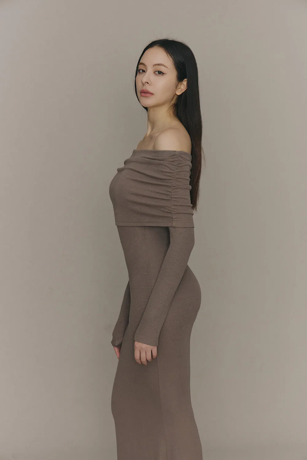 一見鍾情羅紋翻領魚尾襯墊長洋裝<br>Elegant Rib Knit Fold Over Fishtail Maxi Bra Dress