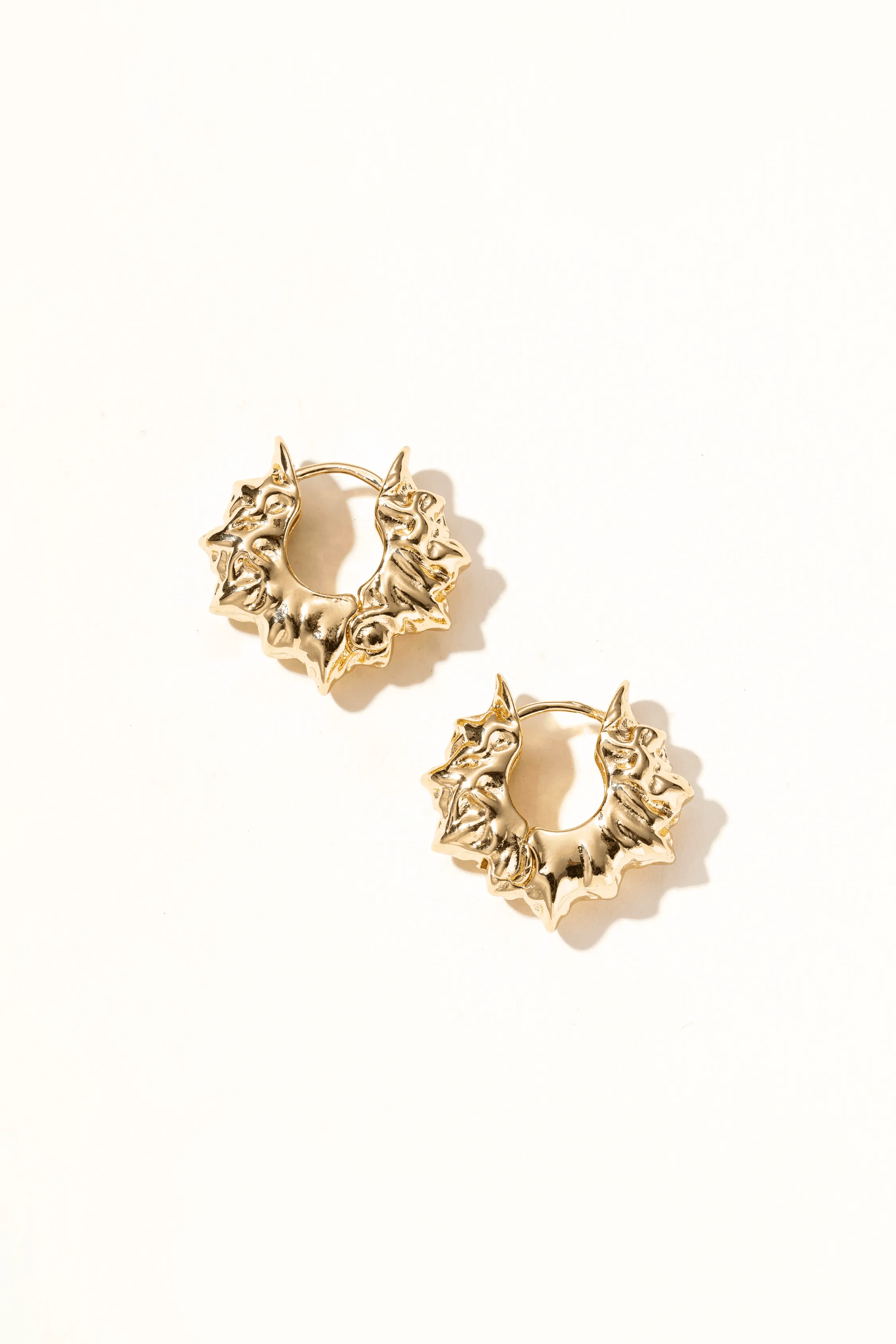 Seraphia 18K Gold Huggie Earrings